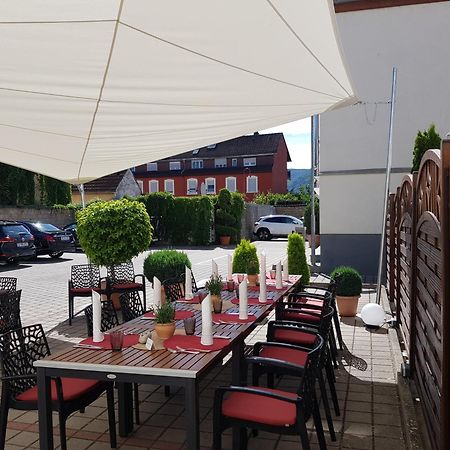 Hotel-Restaurant Pfaelzer Hof Edenkoben Luaran gambar
