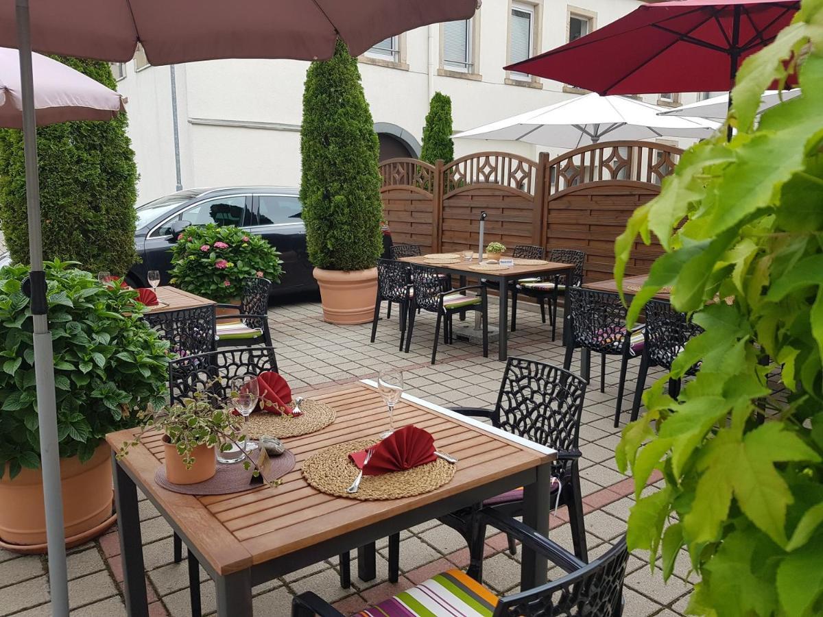 Hotel-Restaurant Pfaelzer Hof Edenkoben Luaran gambar