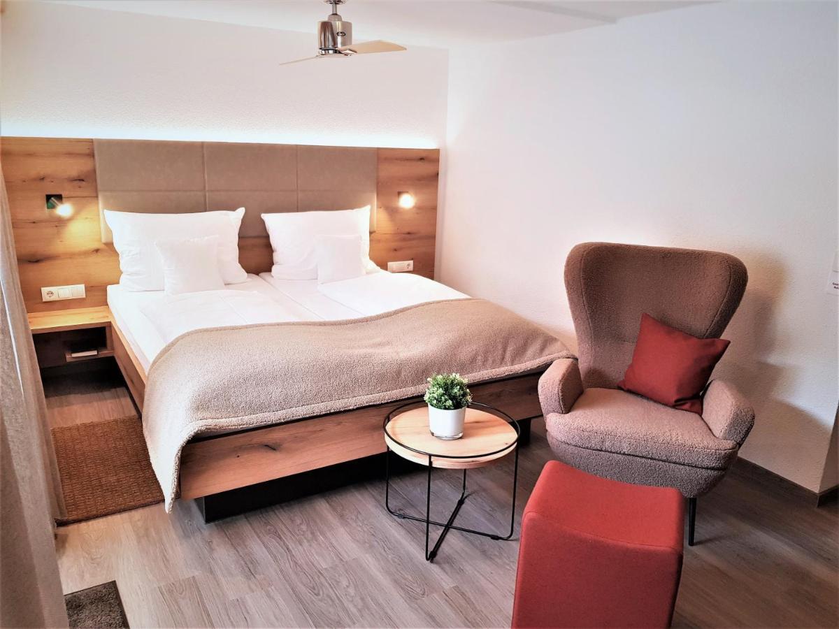 Hotel-Restaurant Pfaelzer Hof Edenkoben Luaran gambar