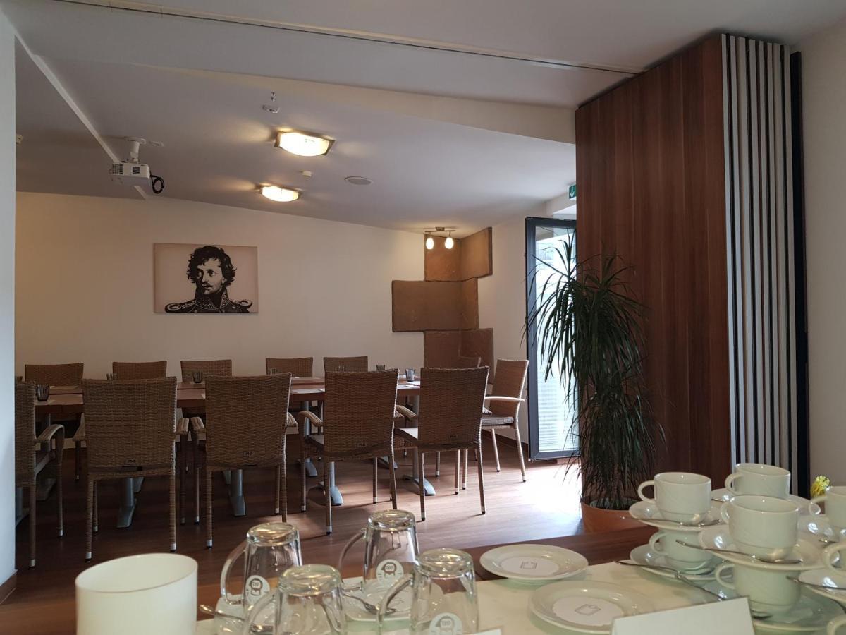 Hotel-Restaurant Pfaelzer Hof Edenkoben Luaran gambar