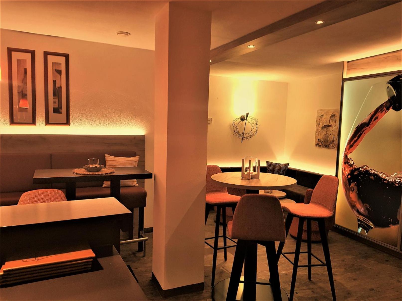 Hotel-Restaurant Pfaelzer Hof Edenkoben Luaran gambar
