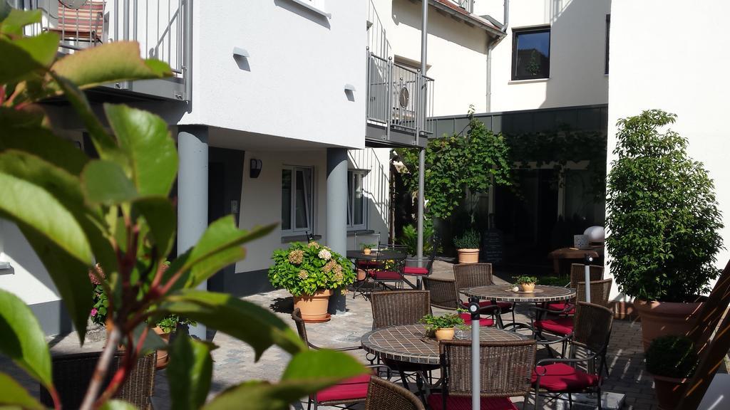 Hotel-Restaurant Pfaelzer Hof Edenkoben Luaran gambar