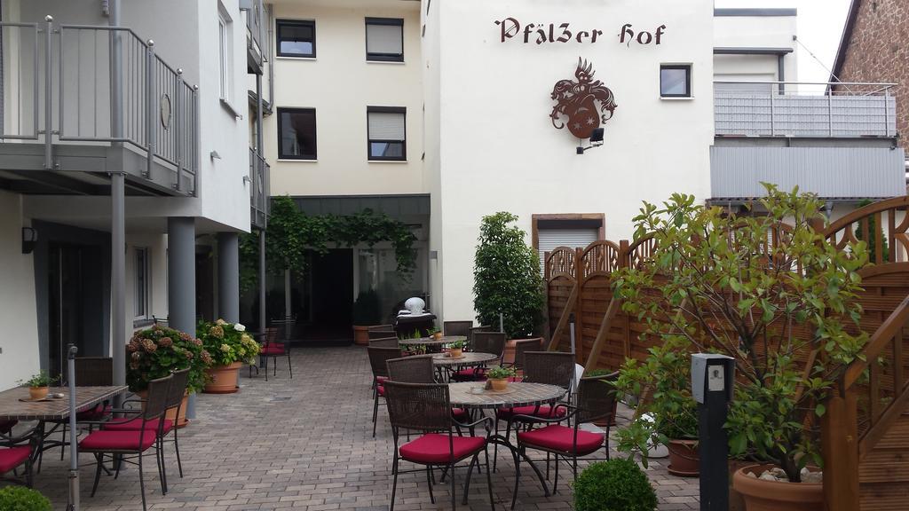 Hotel-Restaurant Pfaelzer Hof Edenkoben Luaran gambar