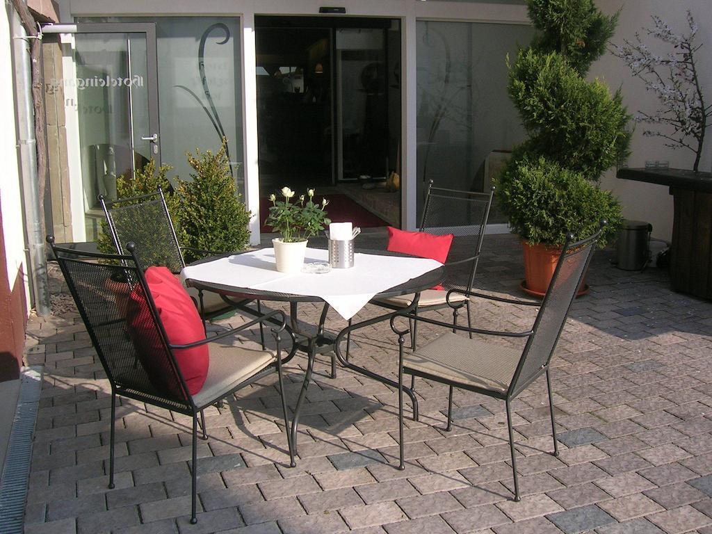 Hotel-Restaurant Pfaelzer Hof Edenkoben Luaran gambar
